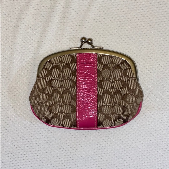 Coach Handbags - Coach Coin Purse Coach Handbags - Coach Coin Purse